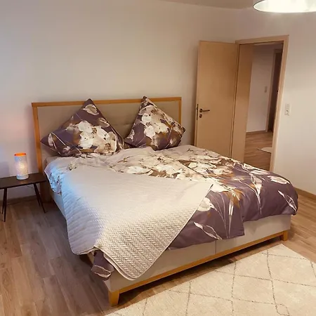 Apartamento Gemuetliche Bis Zu 6 Personen *