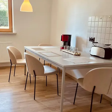 Apartamento Gemuetliche Bis Zu 6 Personen